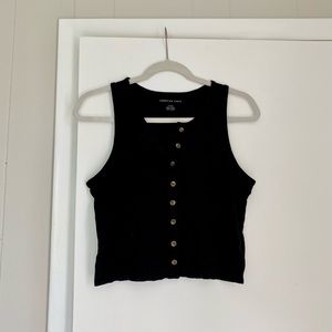 Black cropped button up tank top